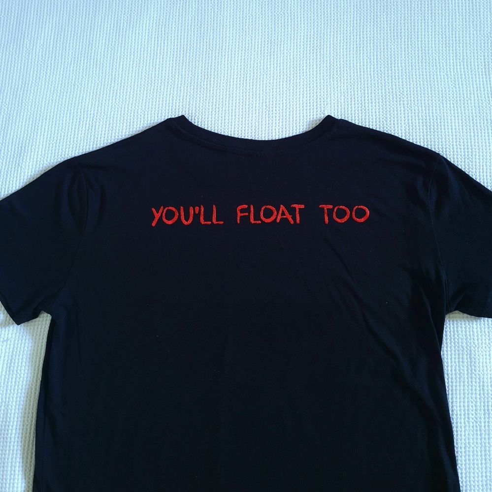 Stephen King's IT🕷 Graphic Tee👕 - NWOT - Picture 7 of 12